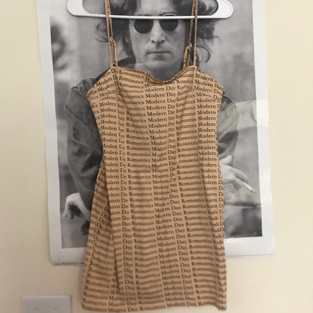 Motel modern romance body con